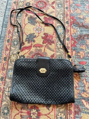 Classic Black Woven Crossbody Bag - Timeless Everyday Carry